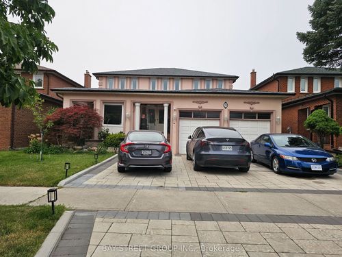 29 Elmartin Dr, Scarborough, ON, M1W3C6 | Card Image