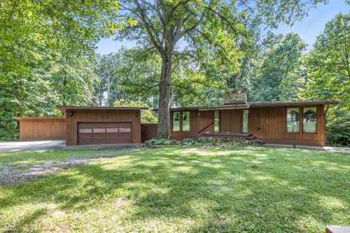 16632 Oak Rd, Westfield, IN, 46074-9436 | Card Image