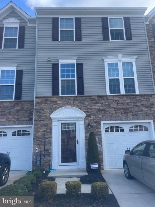 16 Farm Field Ln, SICKLERVILLE, NJ, 08081-1876 | Card Image