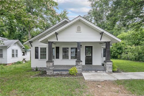 96 S Fayetteville St, Parkton, NC, 28371-9005 | Card Image