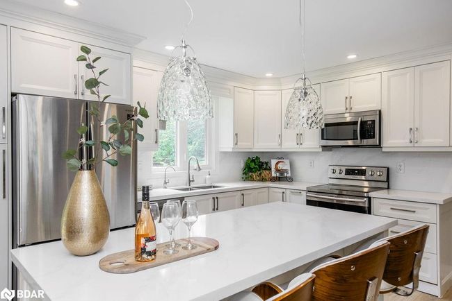 1175 Carson Rd, House other with 5 bedrooms, 2 bathrooms and 6 parking in Springwater ON | Image 8