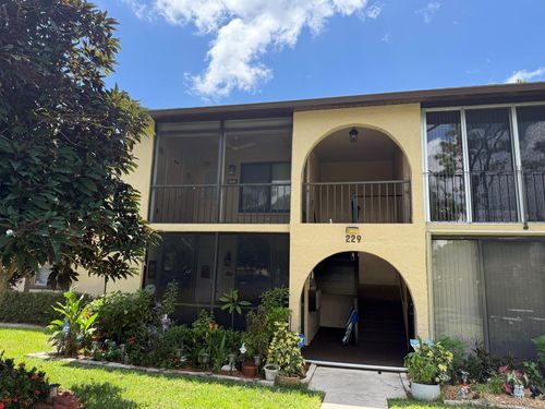 a2-229 Pine Hov Cir, Greenacres, FL, 33463-9237 | Card Image