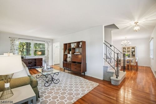 371 W Passaic Ave, Bloomfield, NJ, 07003-5521 | Card Image