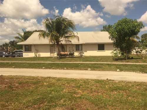 front-6501 Harbour Rd, North Lauderdale, FL, 33068-3841 | Card Image