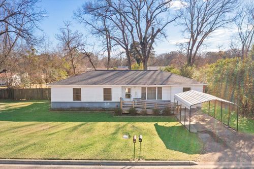 104 W Primrose Ln, Longview, TX, 75604 | Card Image