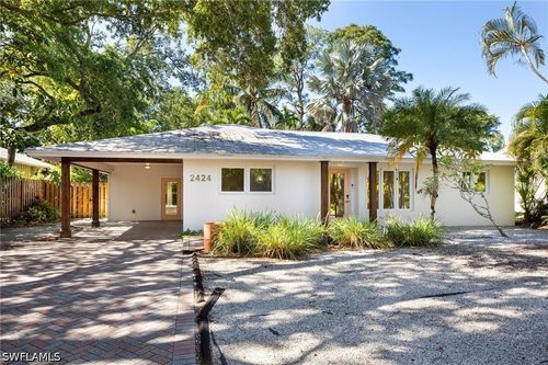 2424 Harbor Rd, NAPLES, FL, 34104-4291 | Card Image
