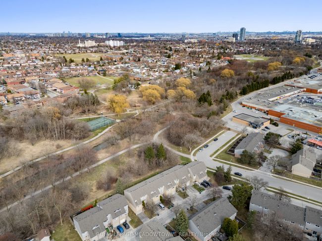 46 - 46 Tara Park Cres, Condo with 3 bedrooms, 2 bathrooms and 1 parking in Brampton ON | Image 44