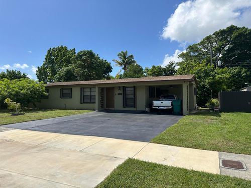 400-400 Nw 184th Terrace, Miami, FL, 33169 | Card Image