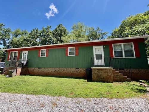 124/126 Polly Street, Morganton, NC, 28655 | Card Image