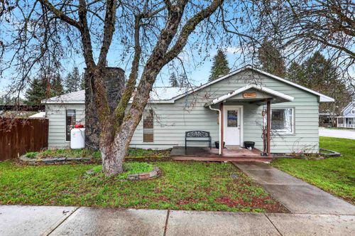 928 W 1st St, Newport, WA, 99156 | Card Image
