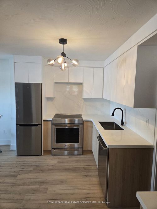 1-52 Peter St N, Mississauga, ON, L5H2G8 | Card Image