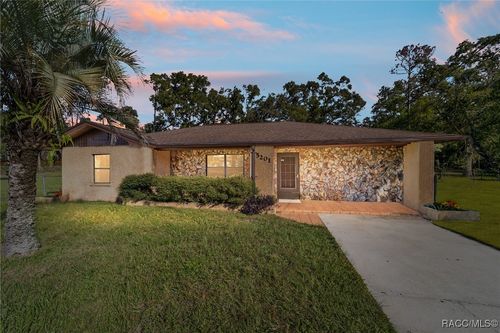 5201 E Jasmine Ln, INVERNESS, FL, 34453-1070 | Card Image