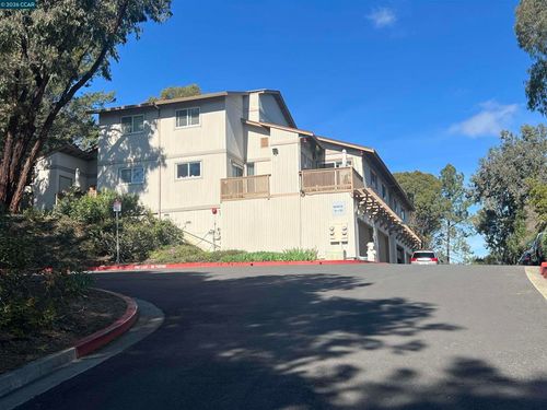 199 Mariner Dr, Vallejo, CA, 94591-7546 | Card Image