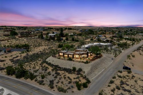 1201 Chihuahua Rd Ne, Rio Rancho, NM, 87144-1598 | Card Image