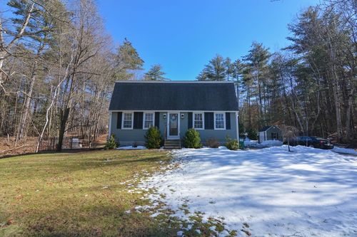 44 Lance Ave, Litchfield, NH, 03052-8012 | Card Image