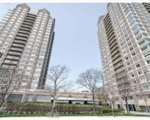 apt-312-12-8 Museum Way, Cambridge, MA, 02141-1888 | Card Image