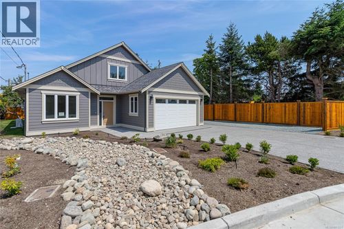 317 Pioneer Cres, Parksville, BC, V9P1V5 | Card Image