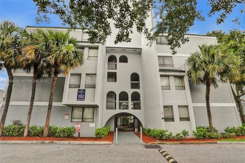 apt-102-1800 N Congress Ave, West Palm Beach, FL, 33401-1630 | Card Image
