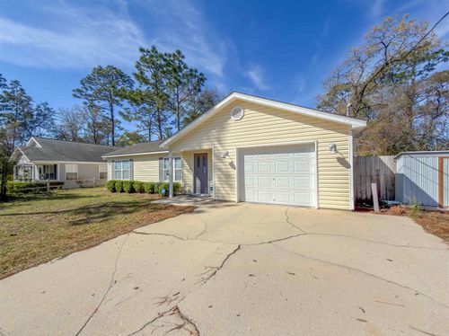 158 Melody Ln, Crawfordville, FL, 32327-3212 | Card Image