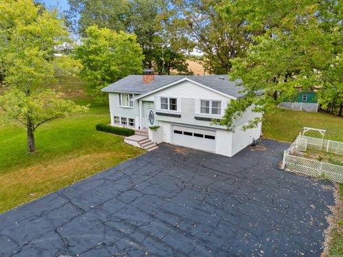 5123 Highway 62 E, Mountain Home, AR, 72653-7130 | Card Image