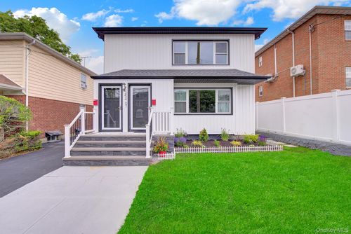 25407 60th Avenue, New York, NY, 11362 | Card Image