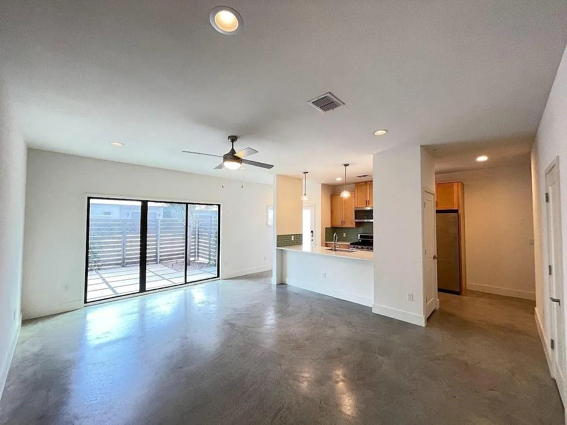 Residential Lease in Austin