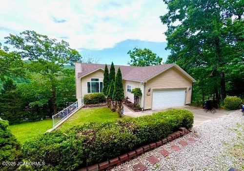 5738 Pinnacle Ct, Osage Beach, MO, 65065-3435 | Card Image