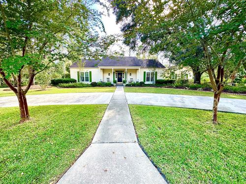 805 Millpond Rd, Valdosta, GA, 31602-1656 | Card Image