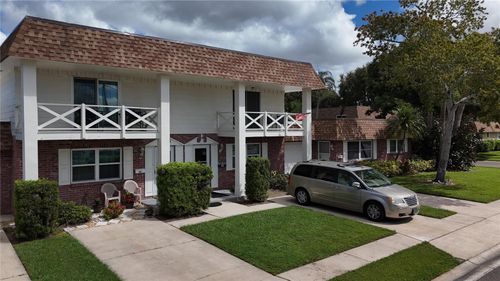 802 Mindy Ct, LARGO, FL, 33771-1033 | Card Image