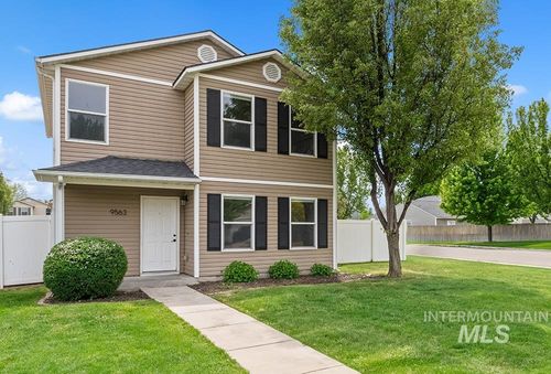 9563 W Weir Hollis Dr, Boise, ID, 83709-5592 | Card Image
