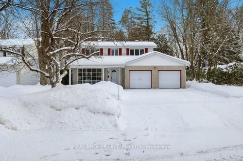 20 Westpark Dr, Gloucester, ON, K1B3E5 | Card Image