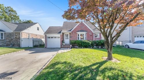 1786 Union Ave, Union, NJ, 07083-5521 | Card Image