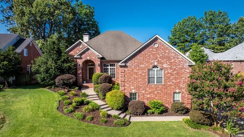 40 Belle River Cir, Maumelle, AR, 72113-7025 | Card Image