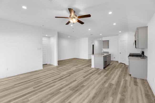 5660 Woodduck, House other with 4 bedrooms, 3 bathrooms and 2 parking in Orange TX | Image 6