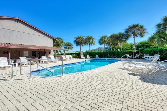 APT-5 - 927 Capri Isles Blvd, Condo with 2 bedrooms, 2 bathrooms and null parking in VENICE FL | Image 33