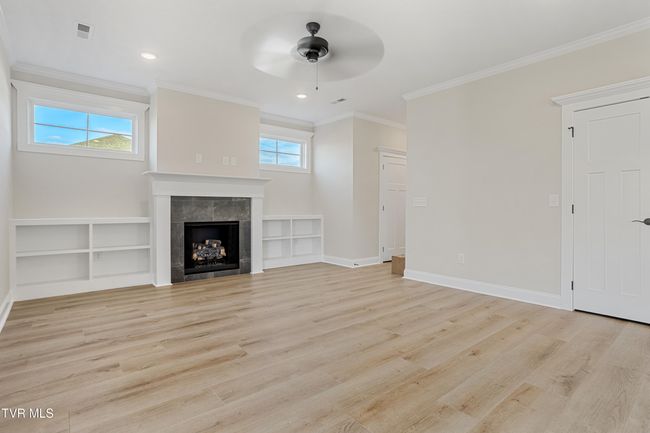 2013 Presley Xing, House other with 3 bedrooms, 3 bathrooms and null parking in Jonesborough TN | Image 6