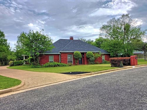 912 Van Winkle Cir, Athens, TX, 75751-2955 | Card Image