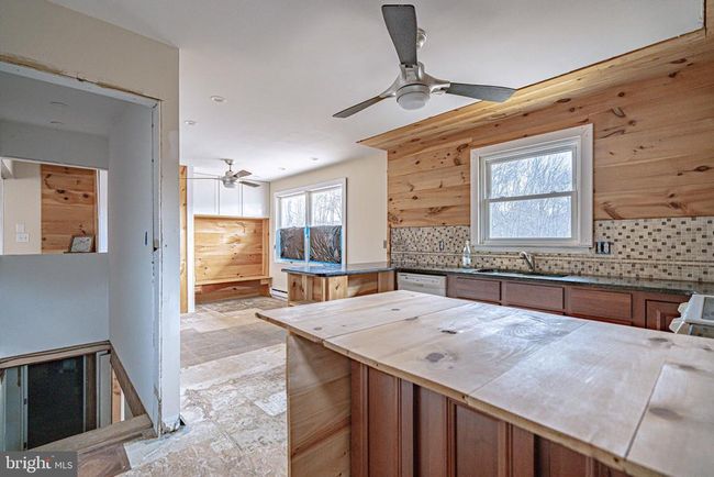 3394 Summer Valley Rd, House other with 3 bedrooms, 1 bathrooms and null parking in New Ringgold PA | Image 13