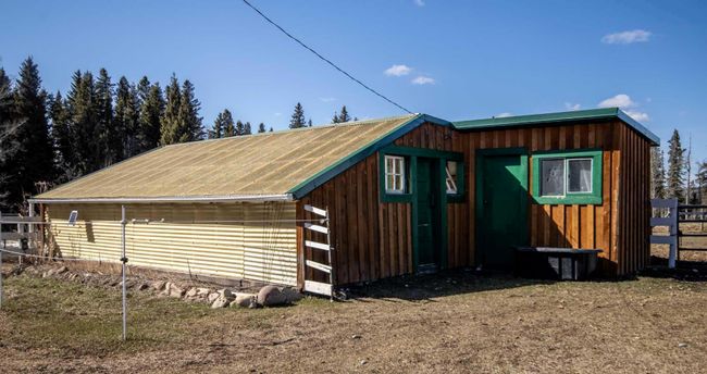 4540 Township Road 340, Home with 3 bedrooms, 3 bathrooms and 20 parking in Rural Mountain View County AB | Image 24