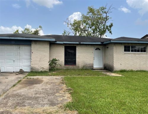814 Deercrest St, Channelview, TX, 77530-3315 | Card Image