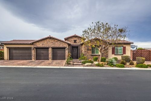 8351 Agave Bloom Street, Las Vegas, NV, 89131 | Card Image