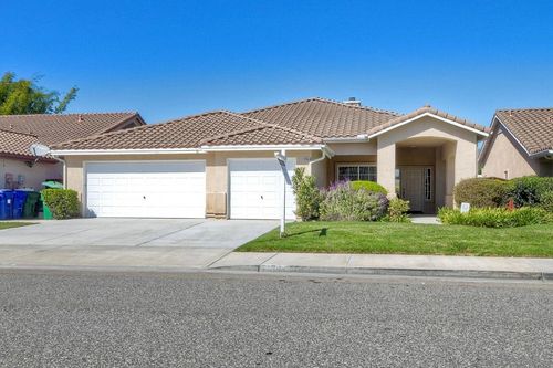 3960 Baja Vista Dr, Oceanside, CA, 92058-7973 | Card Image