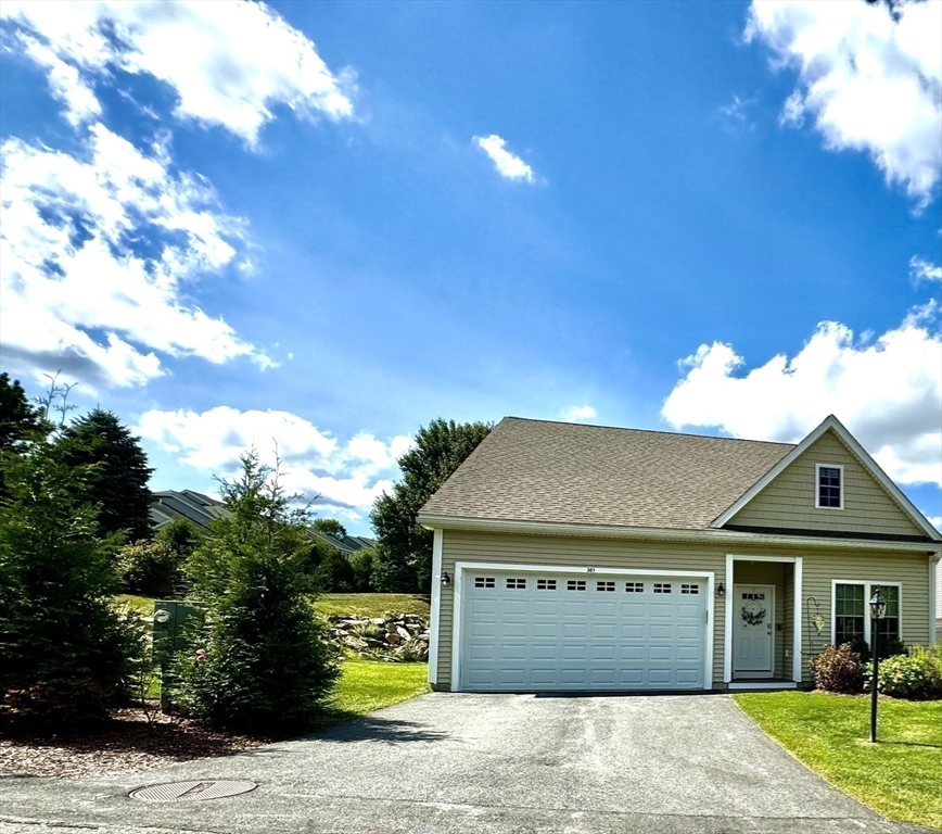 Sprucewood Ln, Clinton, MA 01510