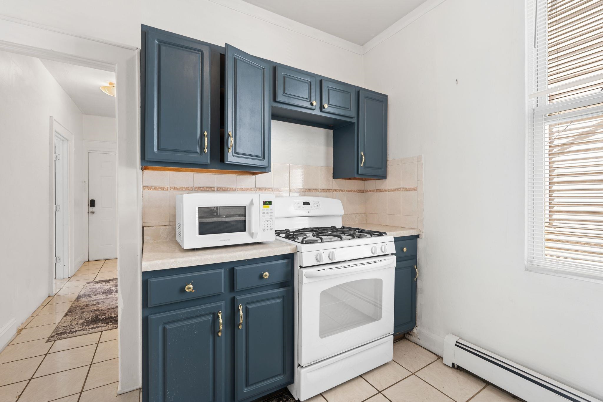Residential Lease in North Bergen 4