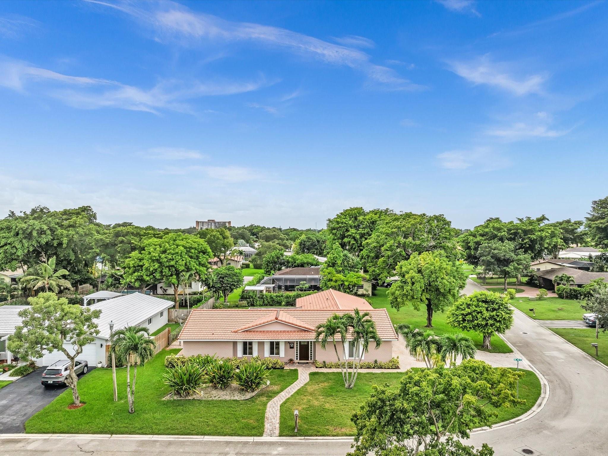 43rd St, Coral Springs, FL 33065
