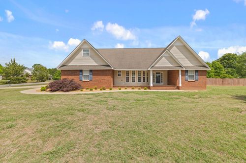 690 Cloverleaf Cir, Killen, AL, 35645-7048 | Card Image