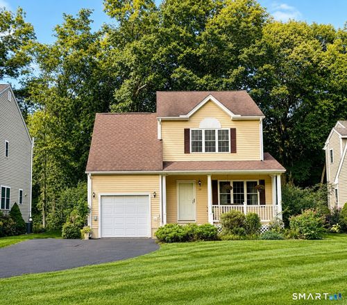 29-29 Sycamore Way, Wallingford, CT, 06492-4380 | Card Image