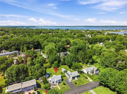 169 Cady Ave, Warwick, RI, 02889-4803 | Card Image
