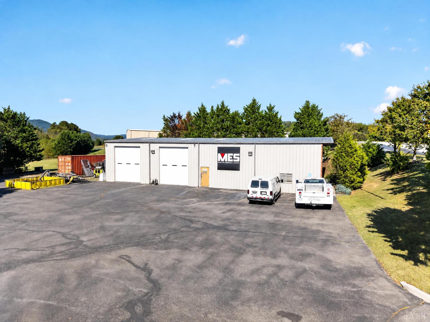 1273 Colonial Fort Dr, Montvale, VA 24122