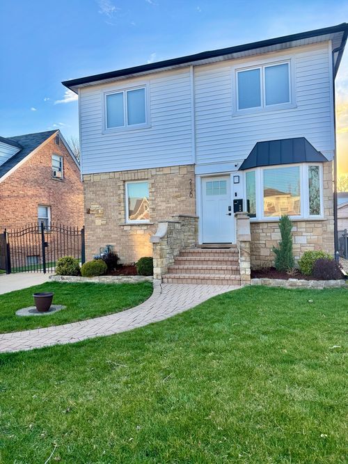 2120 N 76th Ct, Elmwood Park, IL, 60707-3005 | Card Image